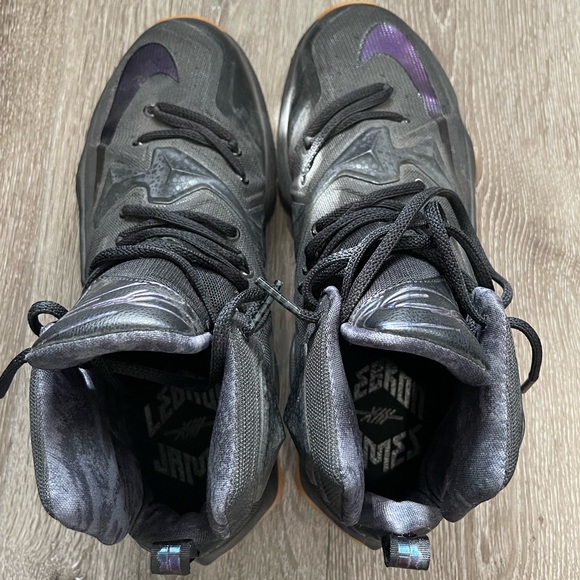 Nike - Picture 4 of 6